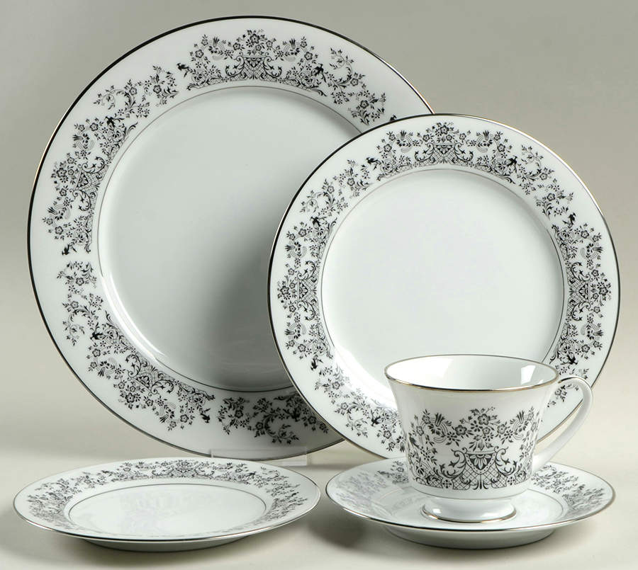 Geneva 5 Piece Place Setting by Noritake-1