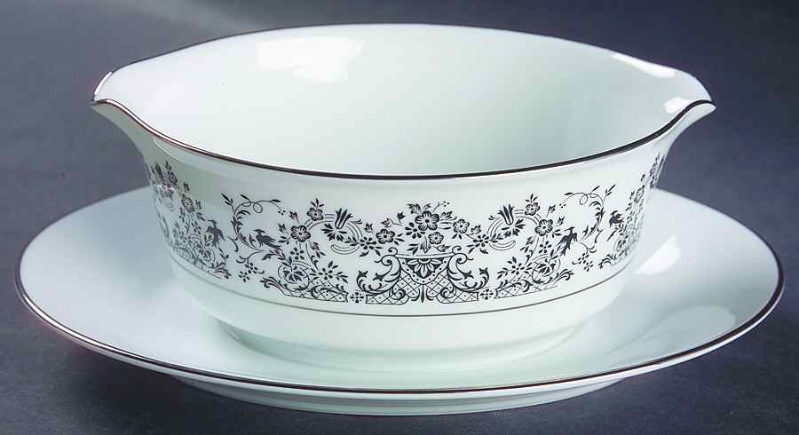 Geneva Gravy Boat with Attached Underplate by Noritake-1