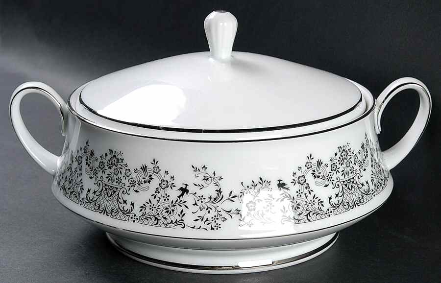 Geneva Round Covered Vegetable by Noritake-1