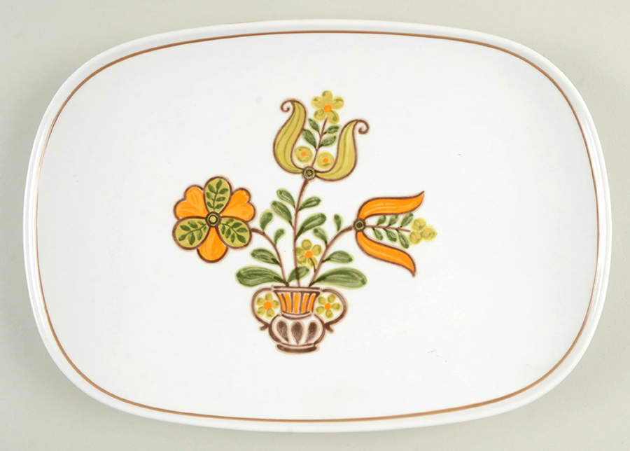 Georgetown 13" Oval Serving Platter by Noritake-1