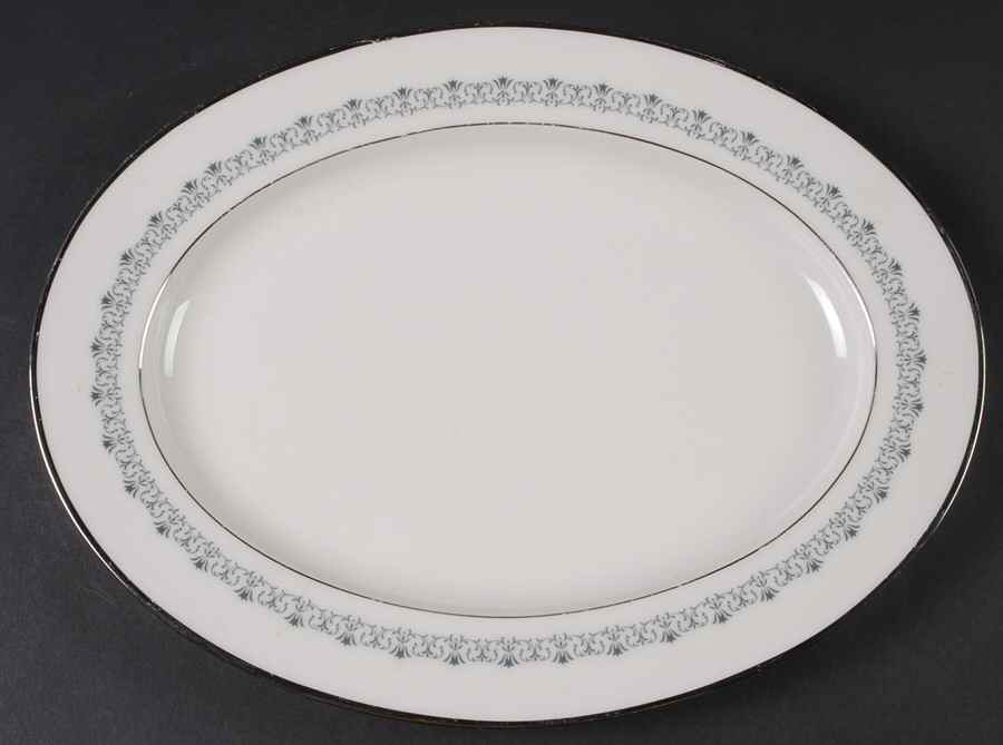 Geri 11" Oval Serving Platter by Noritake-1