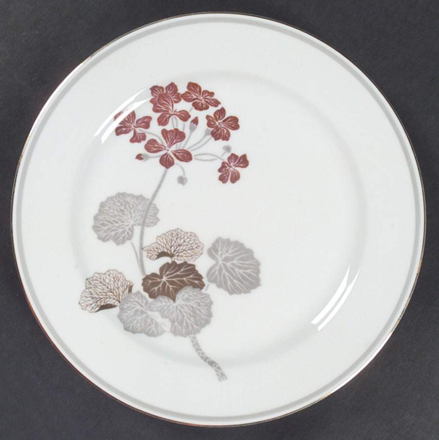 Geranium Dinner Plate by Noritake-1