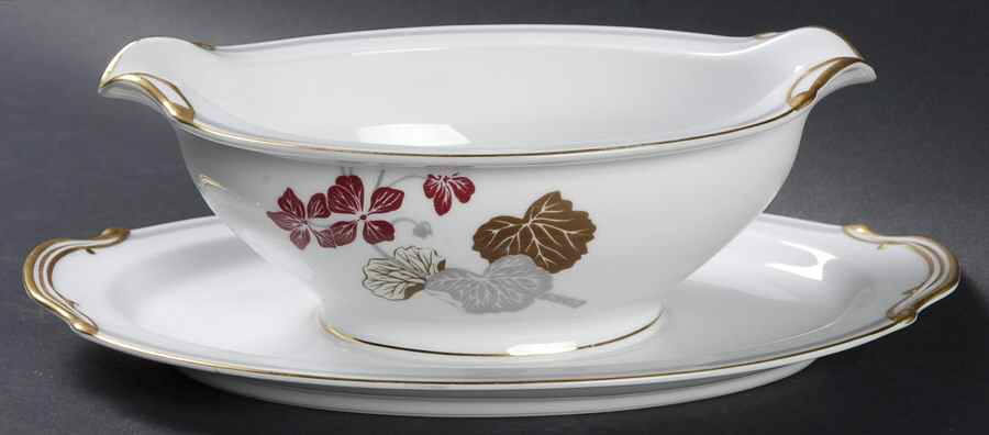 Geranium Gravy Boat with Attached Underplate by Noritake-1
