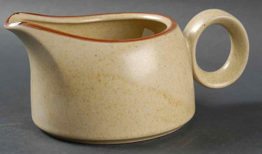 Gingerbread Gravy Boat by Noritake-1