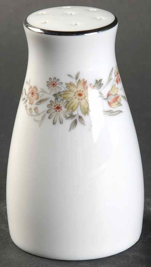 Gina Pepper Shaker by Noritake-1