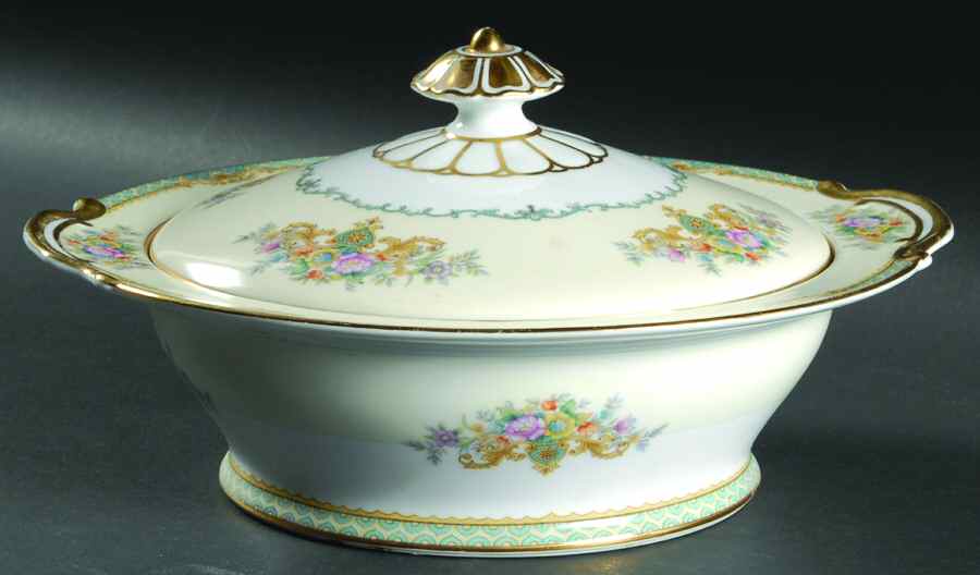Girardo Round Covered Vegetable by Noritake-1