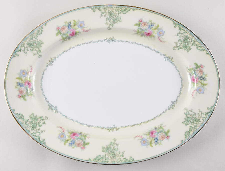 Glendon 13" Oval Serving Platter by Noritake-1