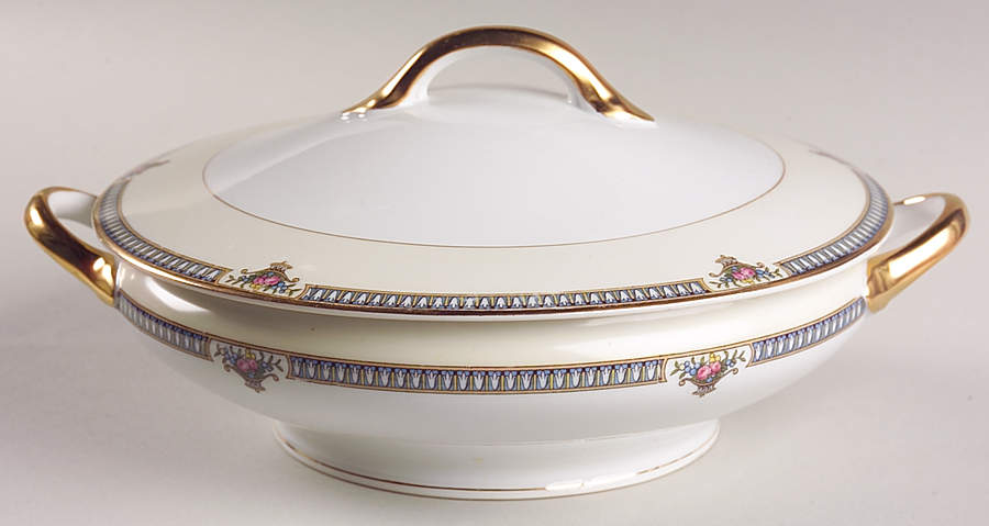 Glendive Round Covered Vegetable by Noritake-1