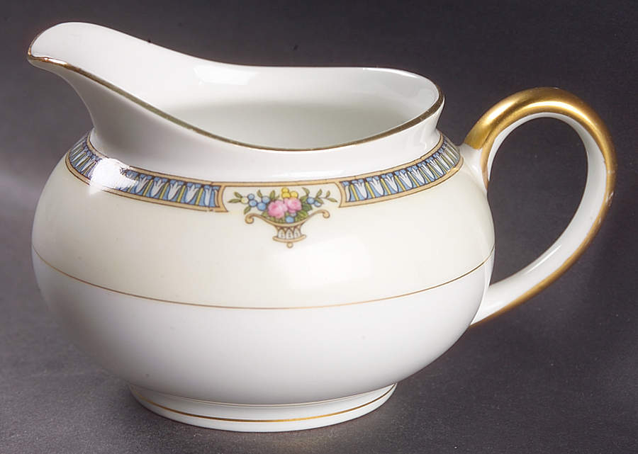 Glendive Creamer by Noritake-1