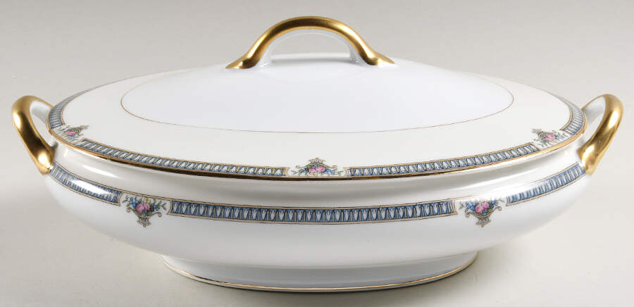 Glendive Oval Covered Vegetable by Noritake-1