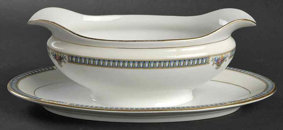 Glendive Gravy Boat with Attached Underplate by Noritake-1