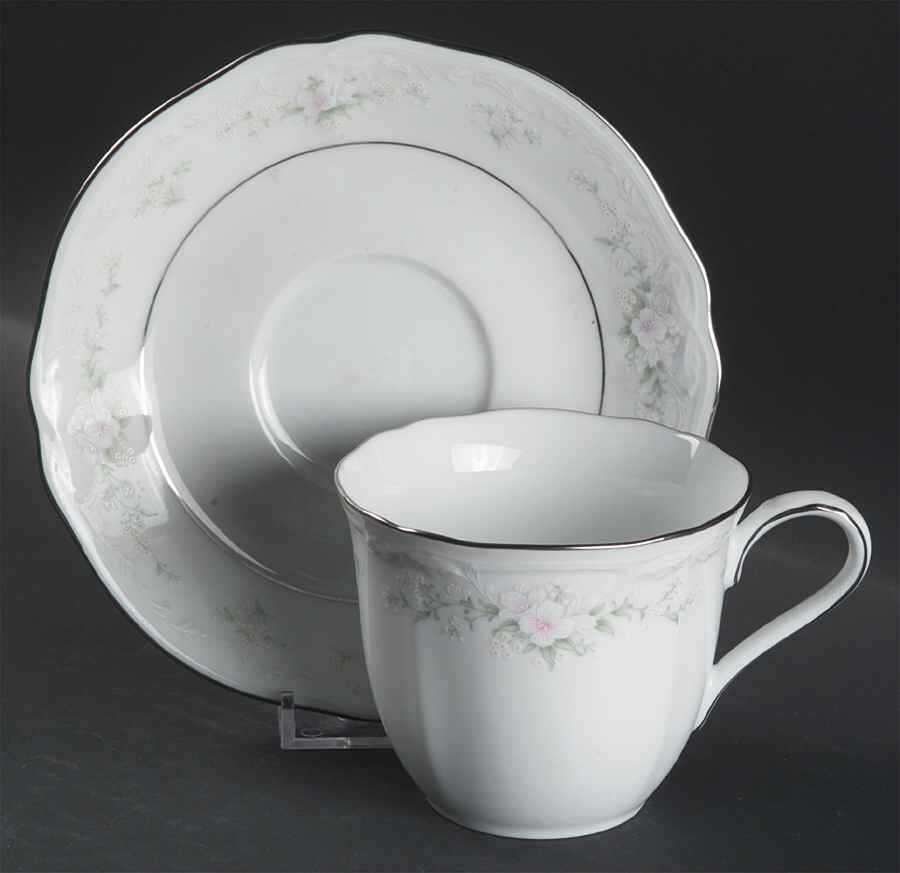 Glengarry Flat Cup & Saucer Set by Noritake-1
