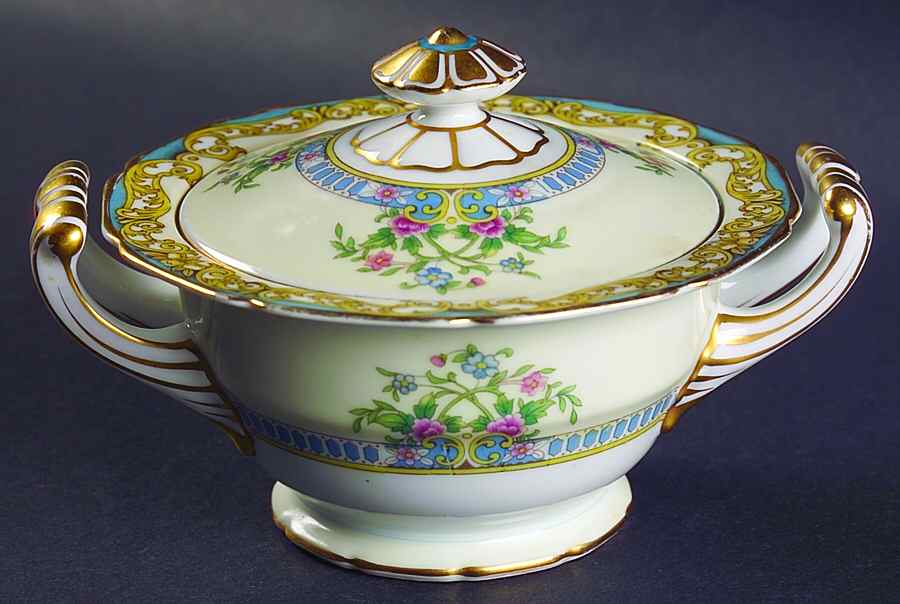 Glenlea Sugar Bowl & Lid by Noritake-1