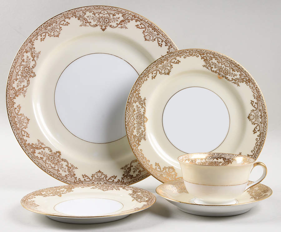 Glenmore 5 Piece Place Setting by Noritake-1
