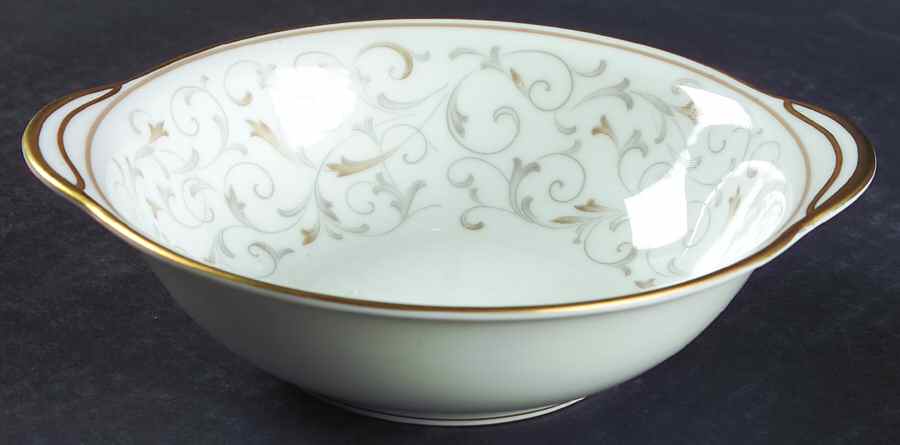 Glennis Lugged Cereal Bowl by Noritake-1