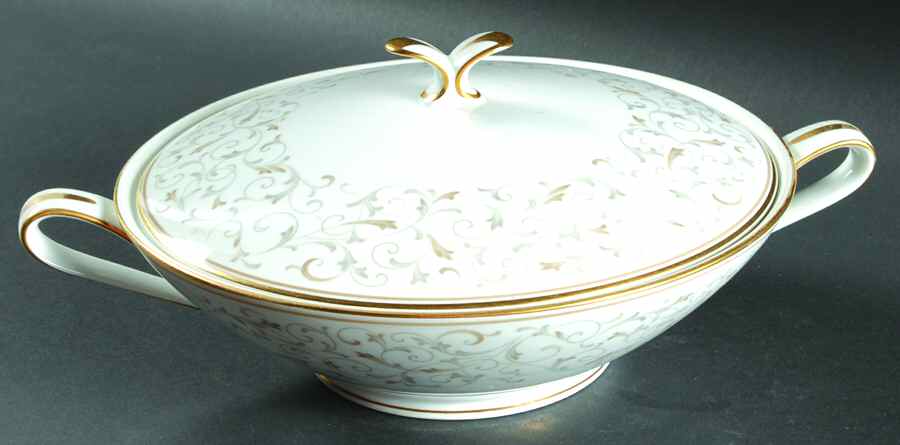Glennis Round Covered Vegetable by Noritake-1