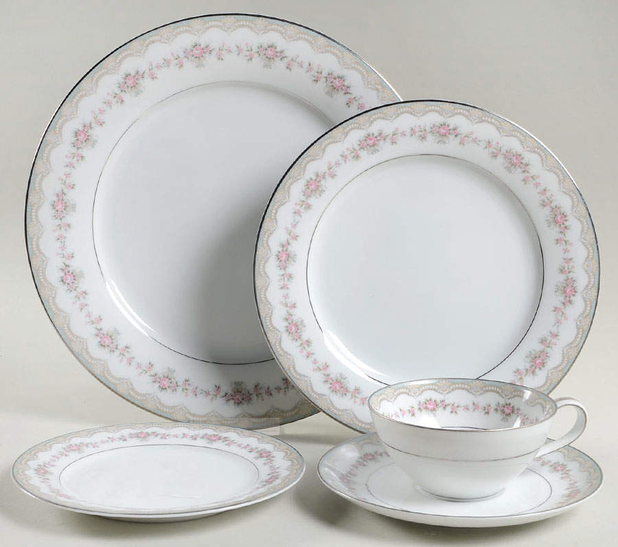 Glenwood (5770) 40 Piece Estate Set by Noritake-1