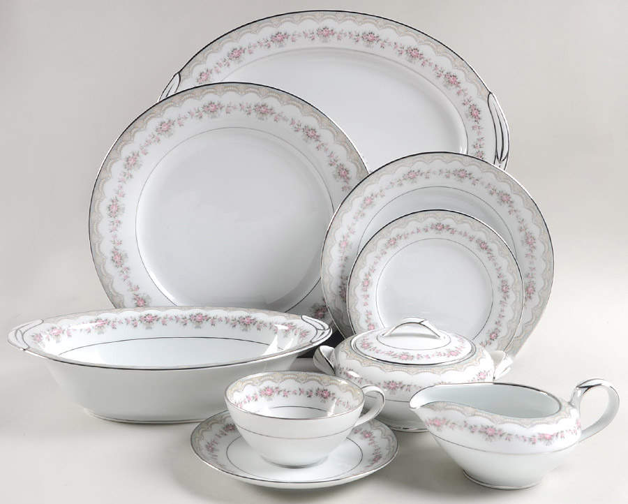 Glenwood (5770) 45 Piece Starter Set by Noritake-1