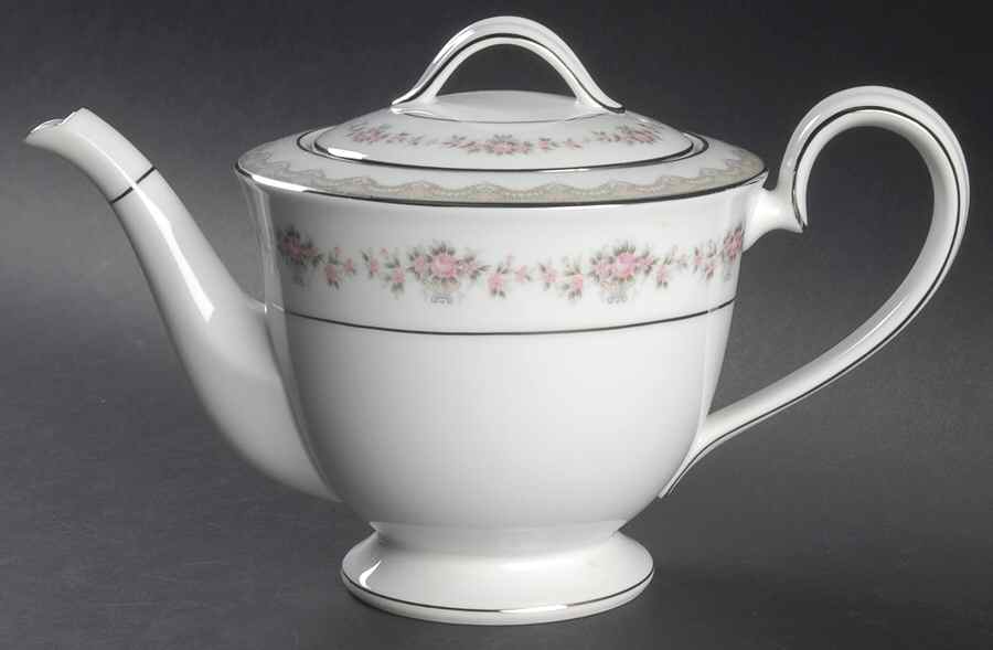 Glenwood (5770) Teapot & Lid by Noritake-1