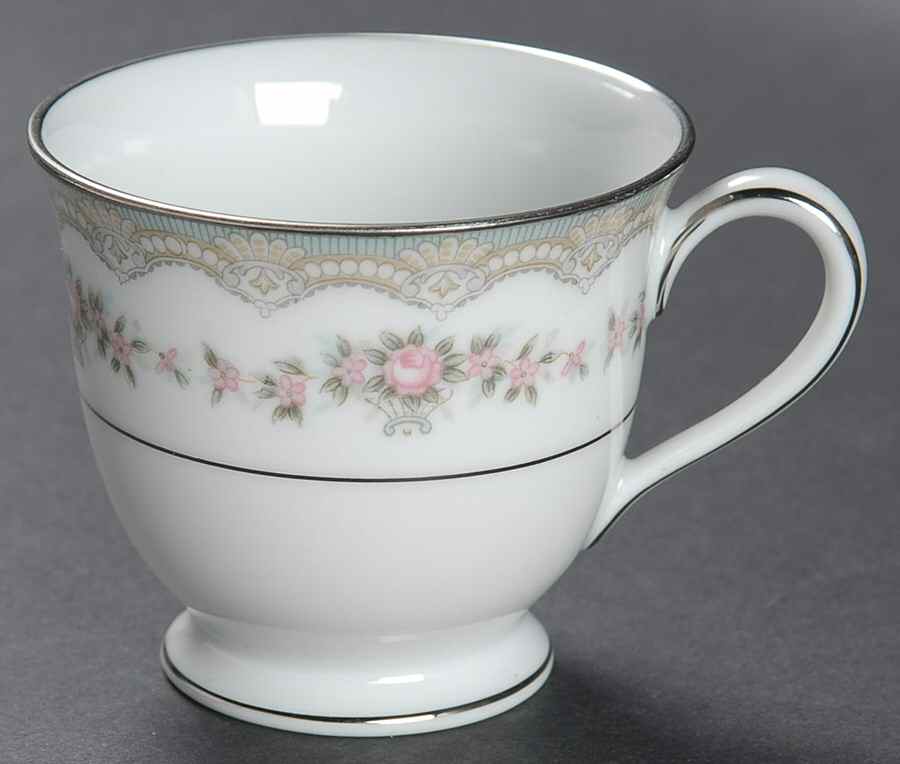 Glenwood (5770) Footed Demitasse Cup by Noritake-1