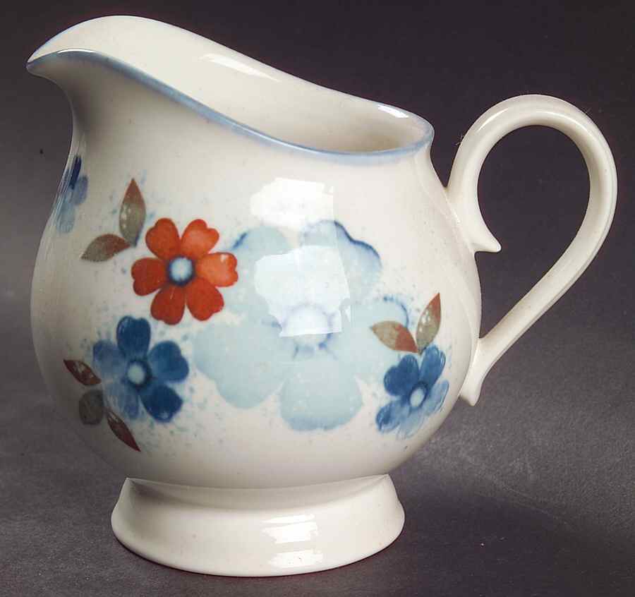 Glimmer Creamer by Noritake-1