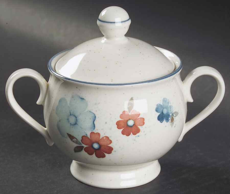 Glimmer Sugar Bowl & Lid by Noritake-1