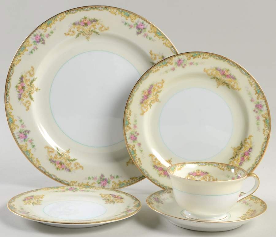 Gloria 5 Piece Place Setting by Noritake-1