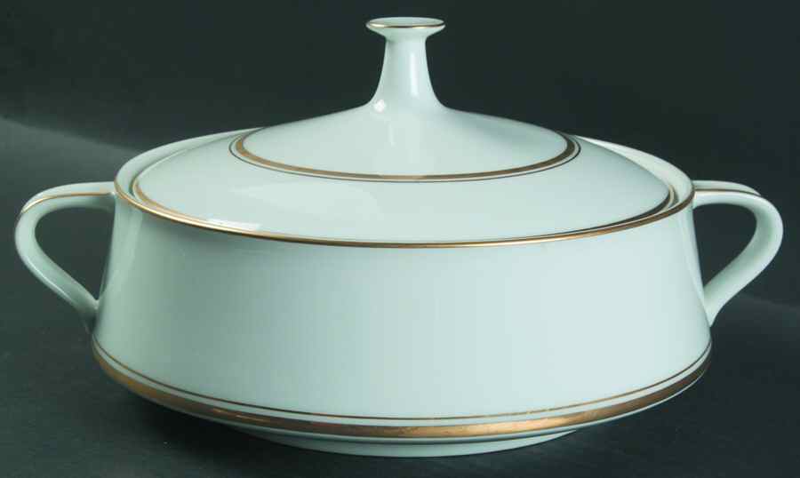 Gloria (6526) Round Covered Vegetable by Noritake-1
