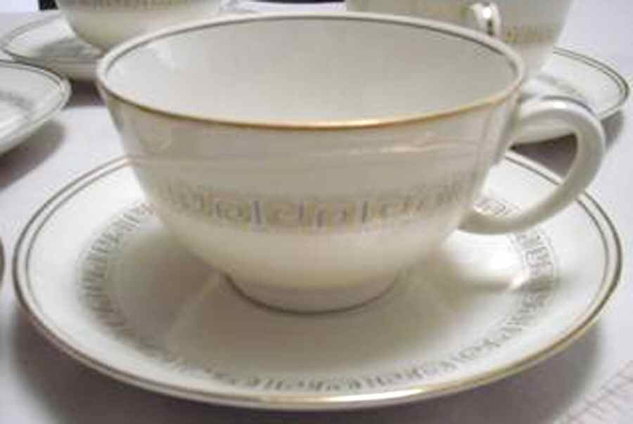 Glorianna Flat Cup & Saucer Set by Noritake-1