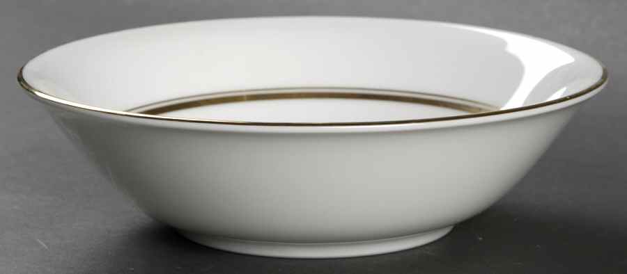 Gloria (L553) Coupe Cereal Bowl by Noritake-1