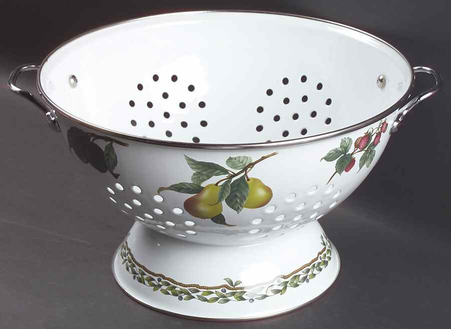 Gourmet Harvest 5 Quart Metal Colander by Noritake-1