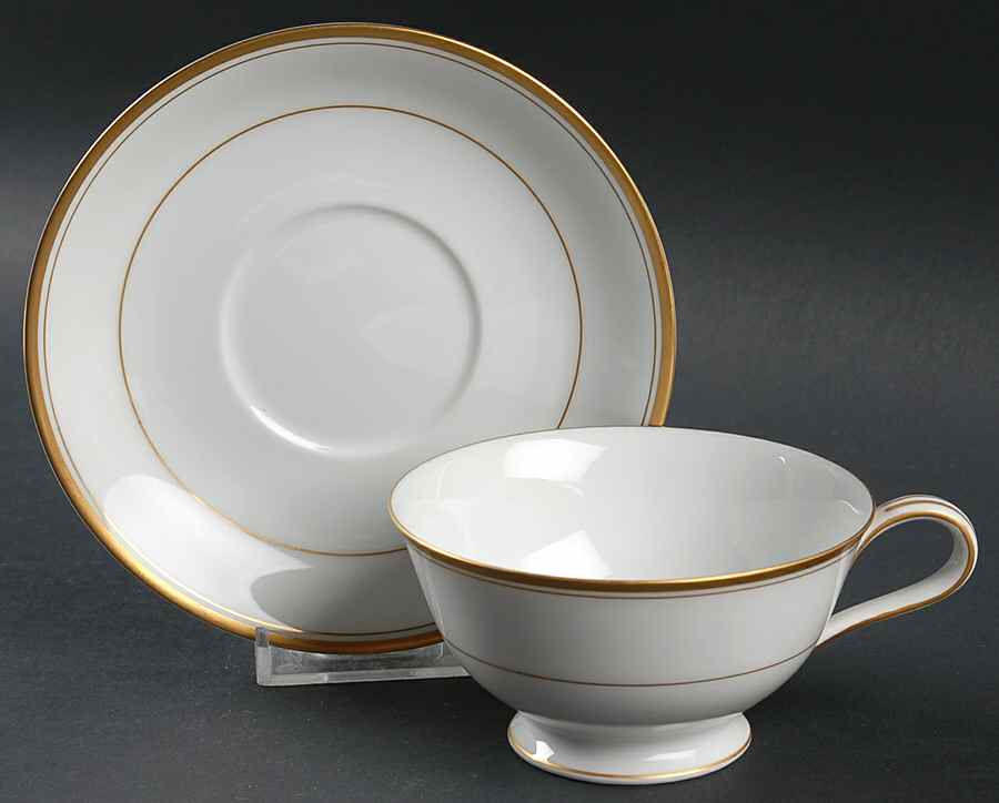 Goldart Footed Cup & Saucer Set by Noritake-1
