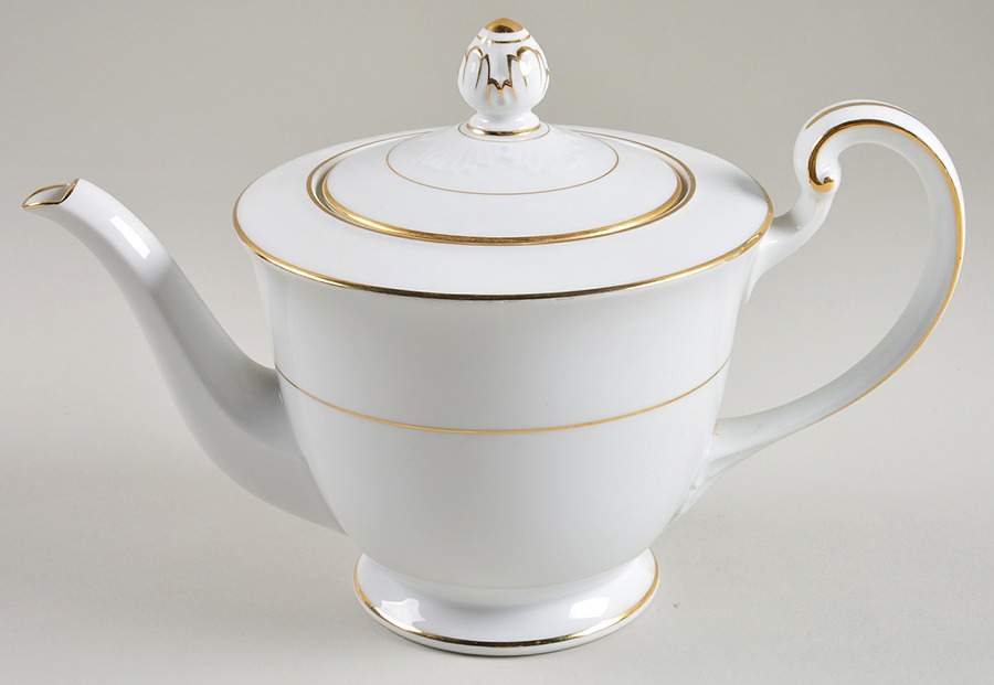 Goldcroft (4983) Teapot & Lid by Noritake-1
