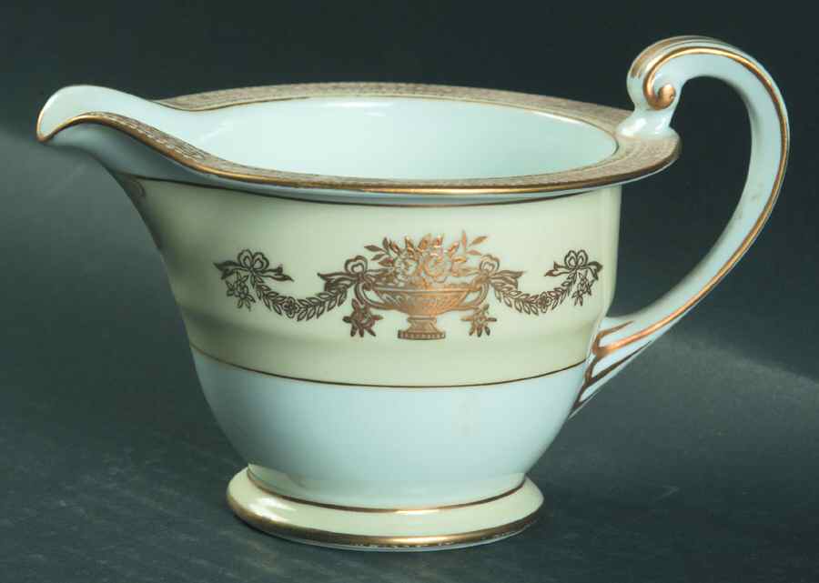 Goldana Creamer by Noritake-1