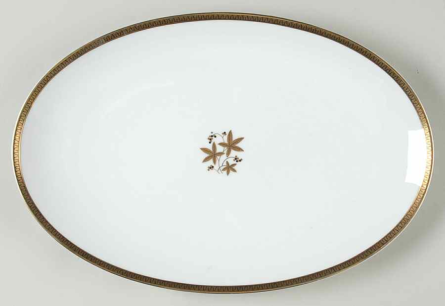 Goldcoast 14" Oval Serving Platter by Noritake-1