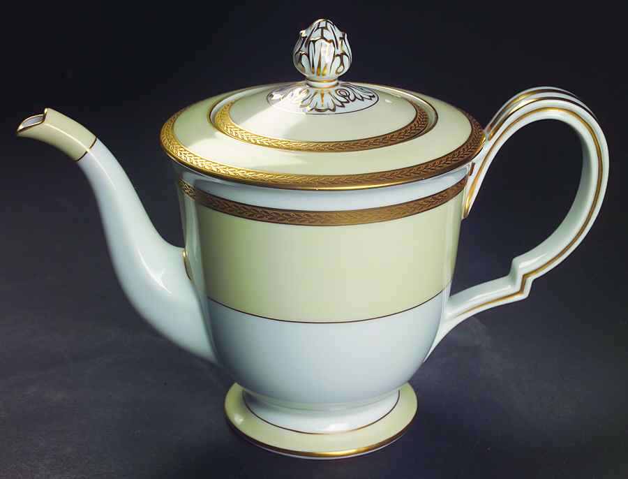 Goldcrest Teapot & Lid by Noritake-1