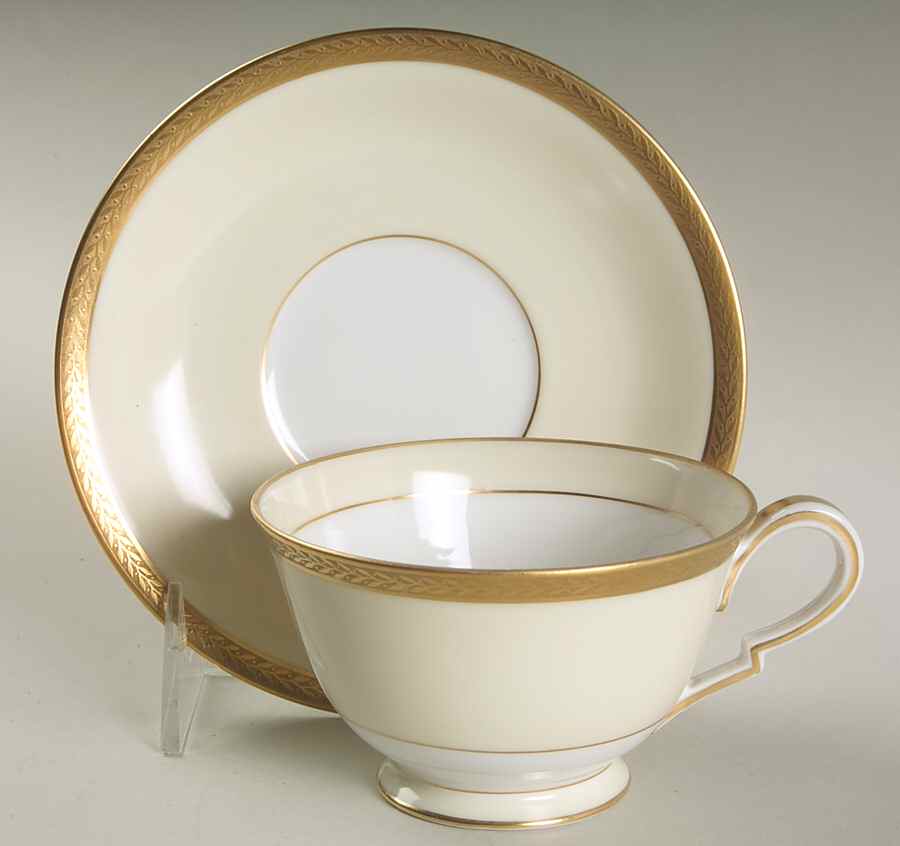 Goldcrest Footed Cup & Saucer Set by Noritake-1