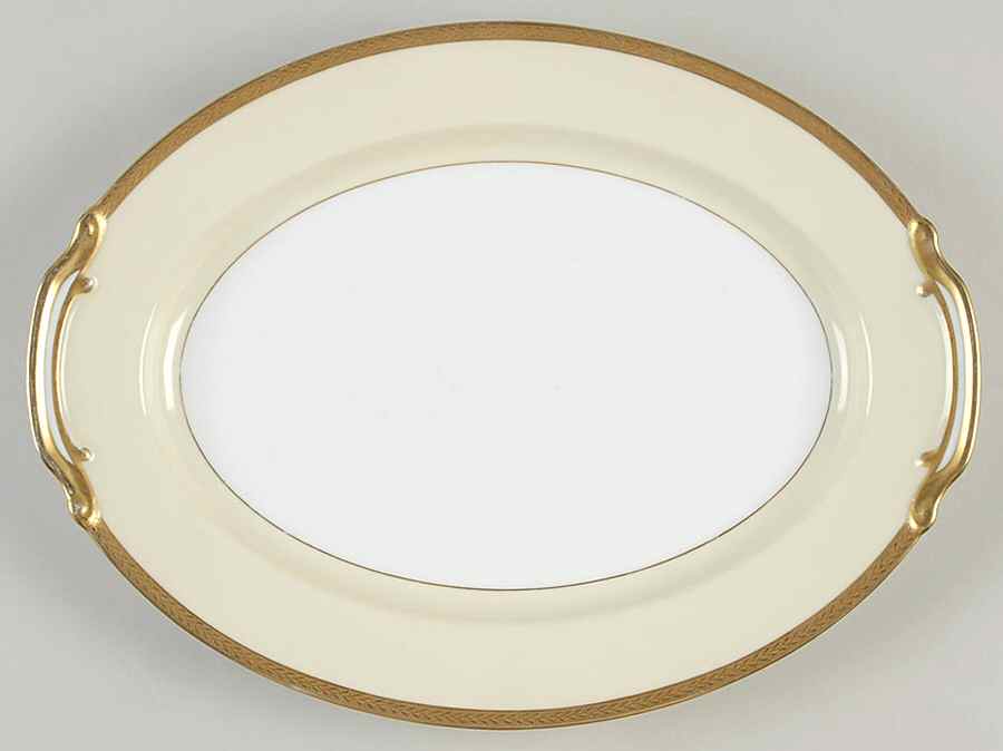 Goldcrest 13" Oval Serving Platter by Noritake-1