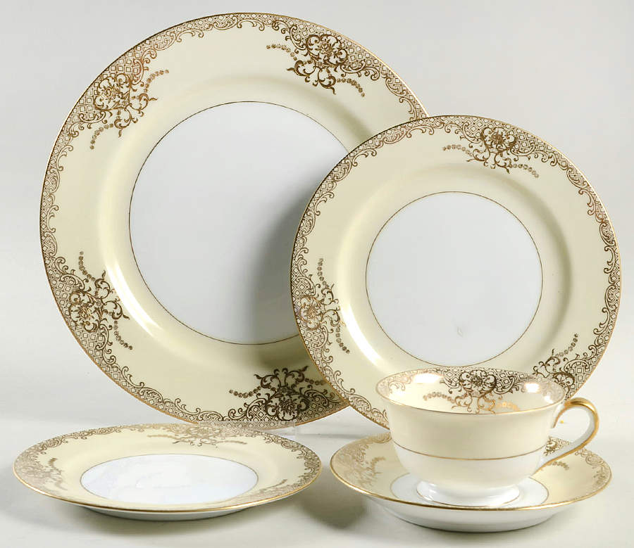 Goldenglo 5 Piece Place Setting by Noritake-1