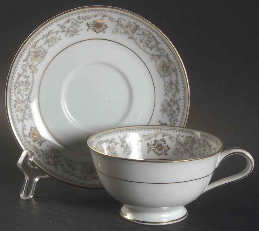 Goldette Footed Cup & Saucer Set by Noritake-1
