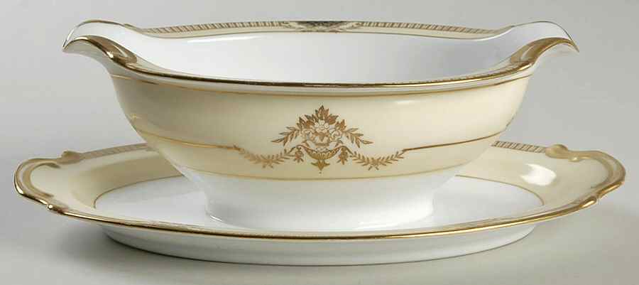 Goldier Gravy Boat with Attached Underplate by Noritake-1