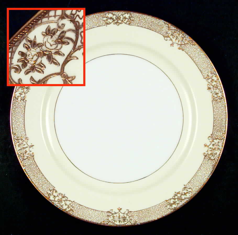 Goldinthia Dinner Plate by Noritake-1