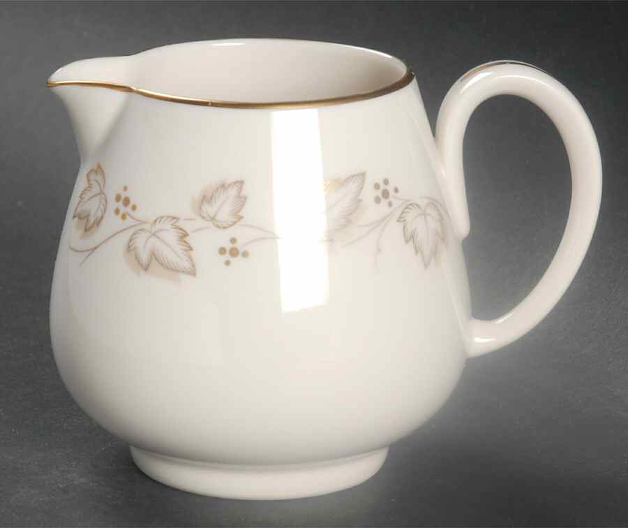 Goldivy Creamer by Noritake-1