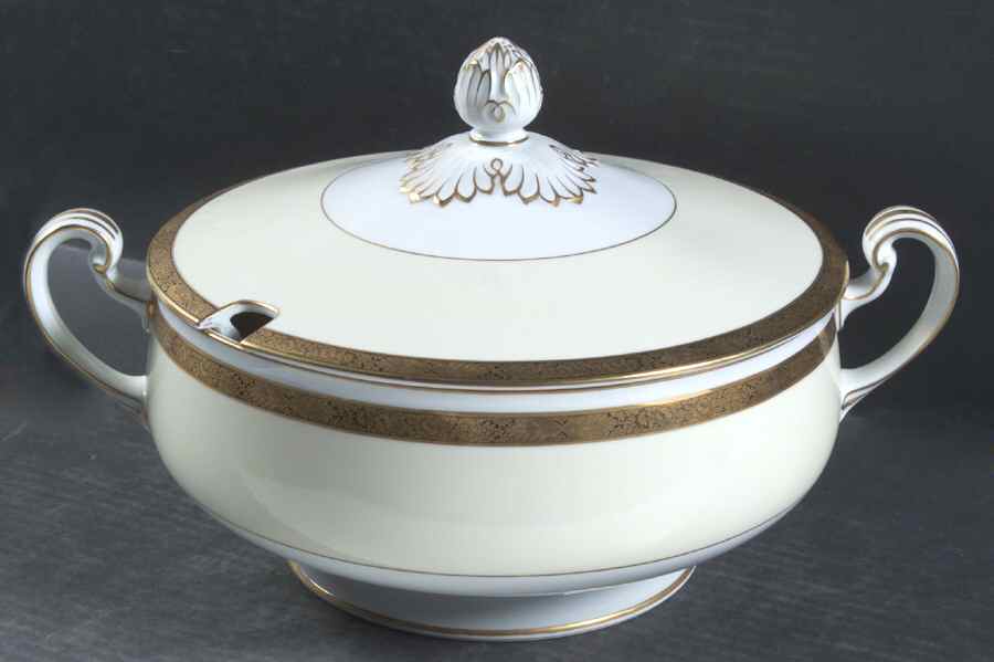 Goldkin (4985) Tureen &  Lid by Noritake-1
