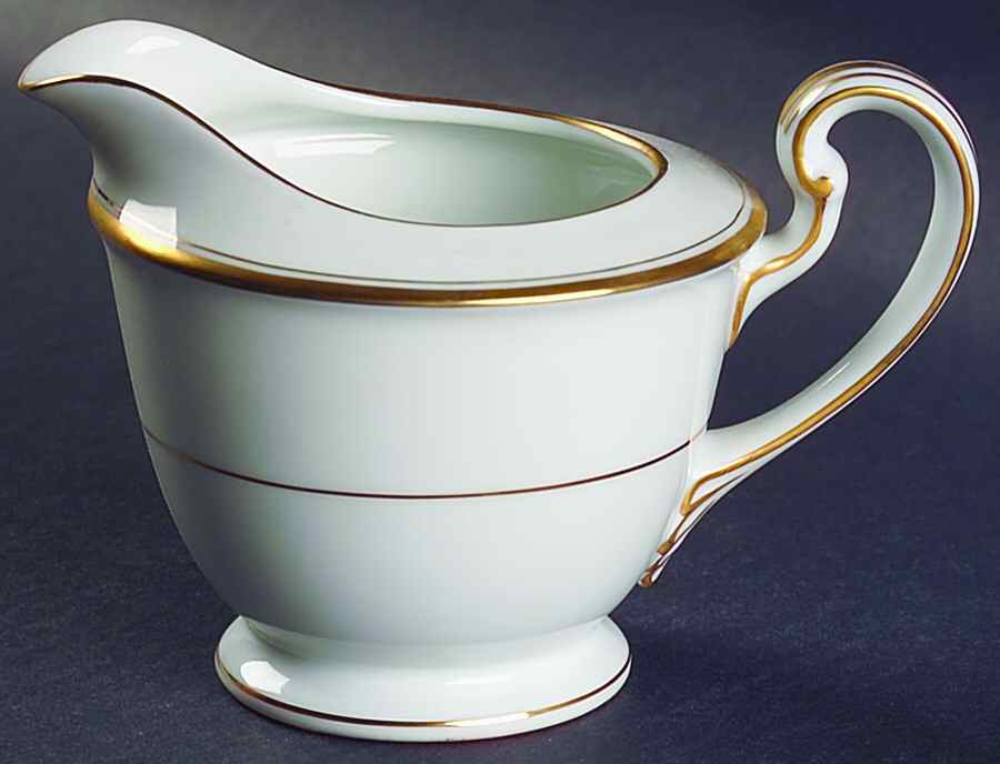 Goldlane Creamer by Noritake-1