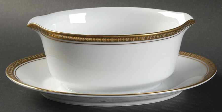 Goldlane Gravy Boat with Attached Underplate by Noritake-1