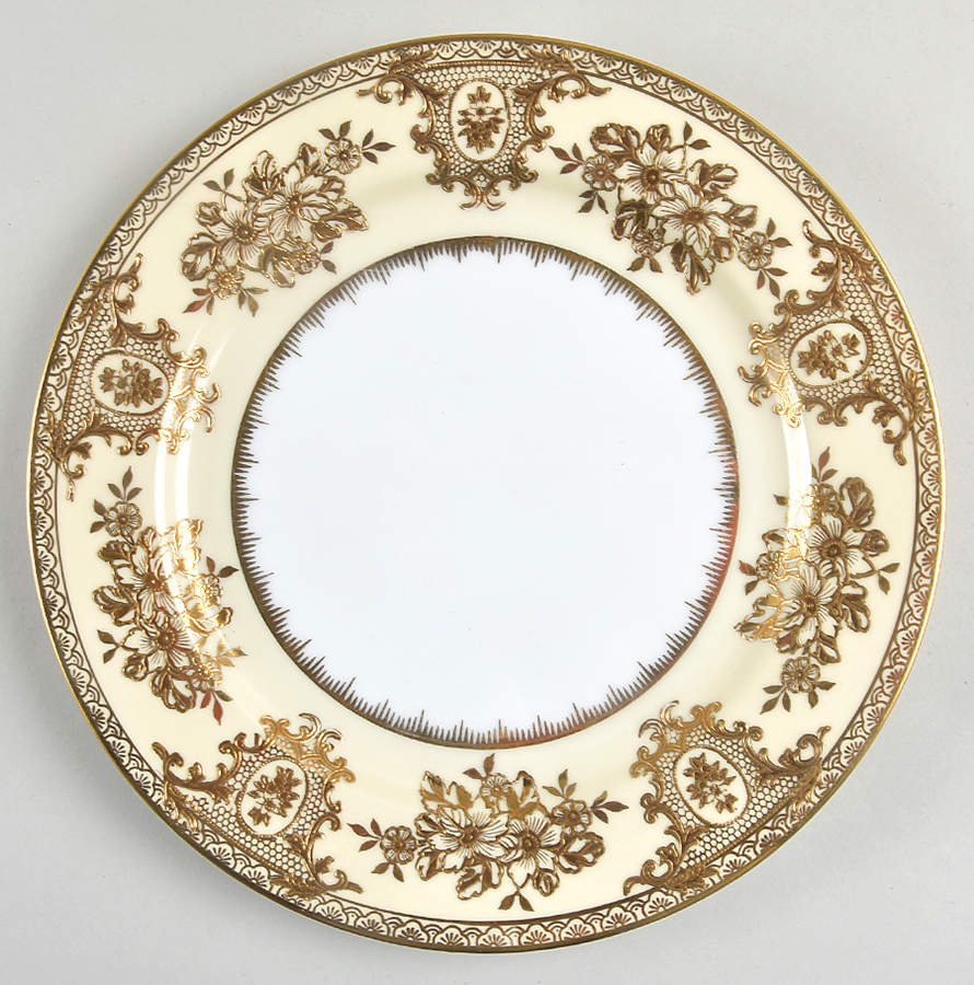 Goldlinda Dinner Plate by Noritake-1