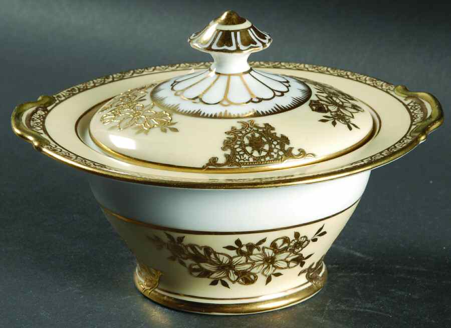Goldlinda Sugar Bowl & Lid by Noritake-1