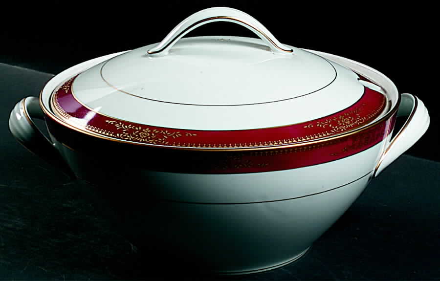 Goldmere Tureen &  Lid by Noritake-1