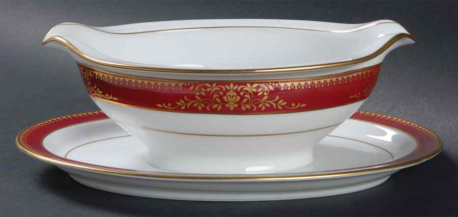 Goldmere Gravy Boat with Attached Underplate by Noritake-1